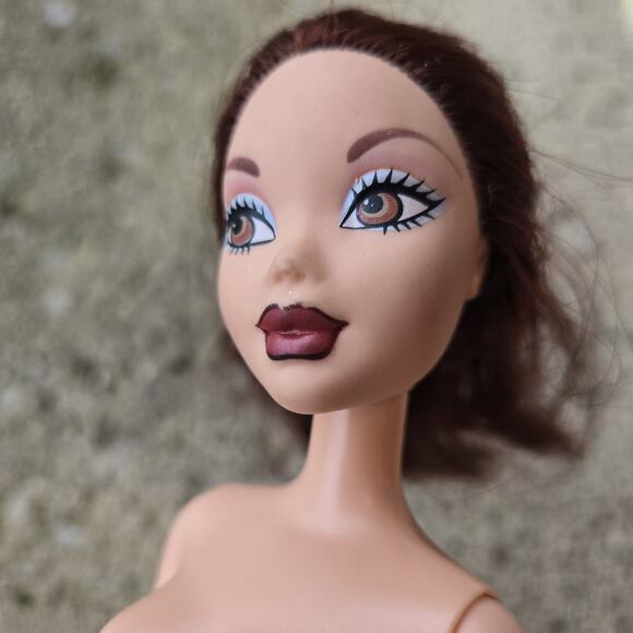 Vintage Barbie My Scene Brown Eyes - Picture 9 of 10